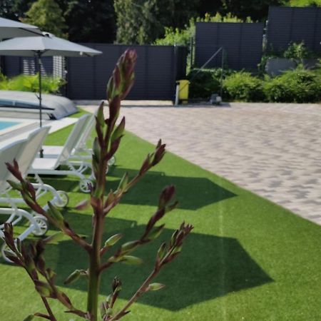 Aqua Solar Apartmanhaz Miskolc Bagian luar foto