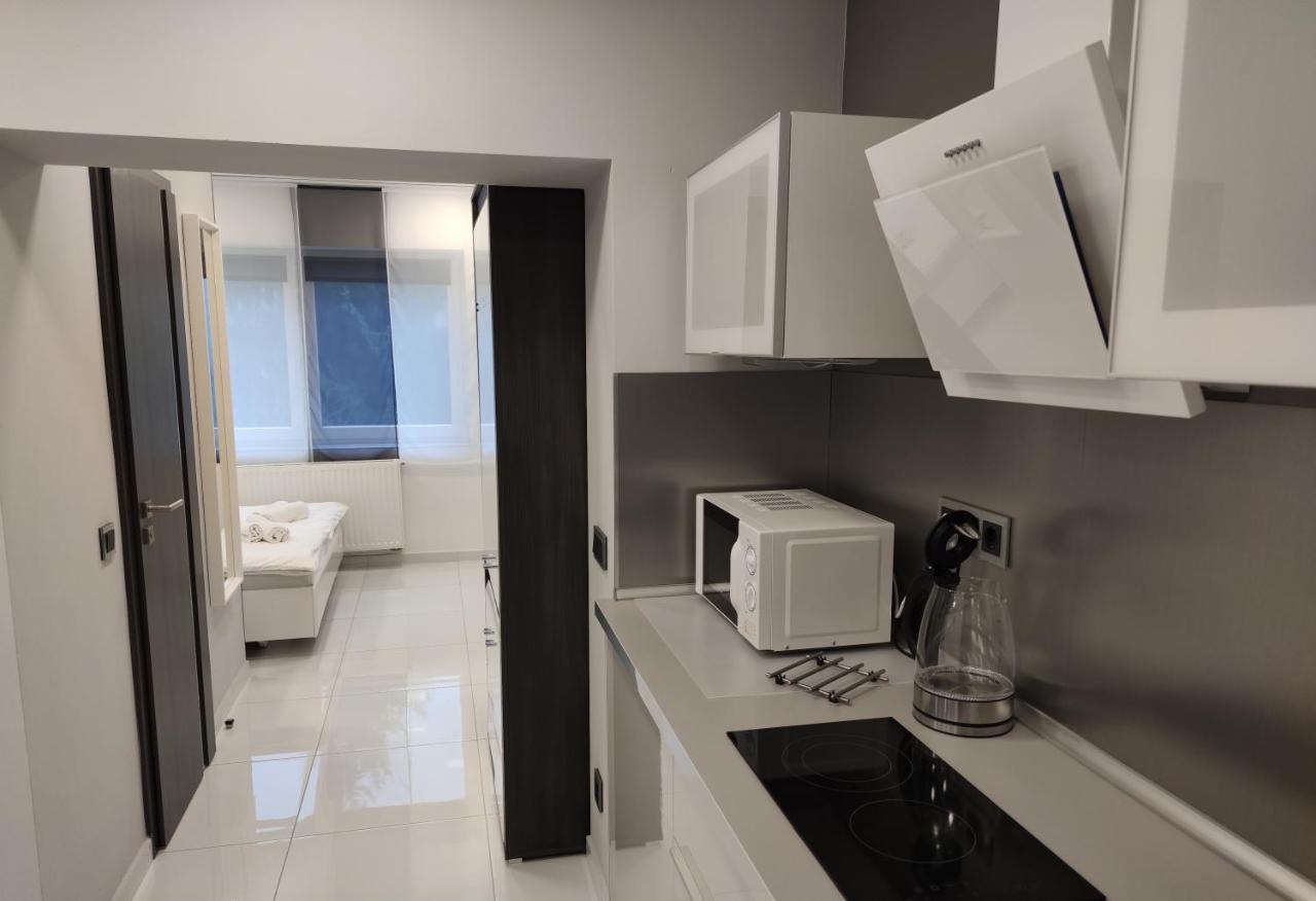 Aqua Solar Apartmanhaz Miskolc Bagian luar foto