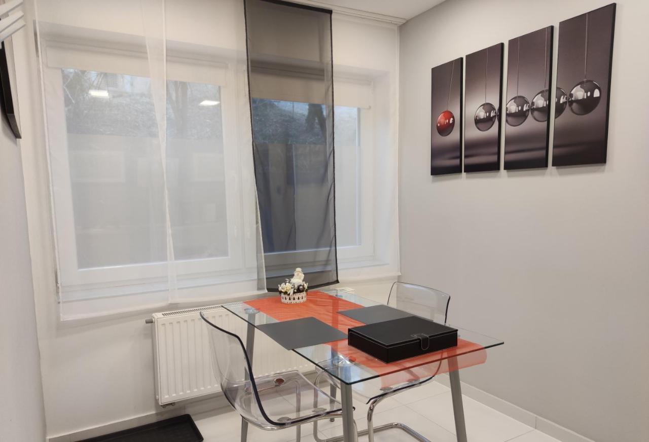 Aqua Solar Apartmanhaz Miskolc Bagian luar foto