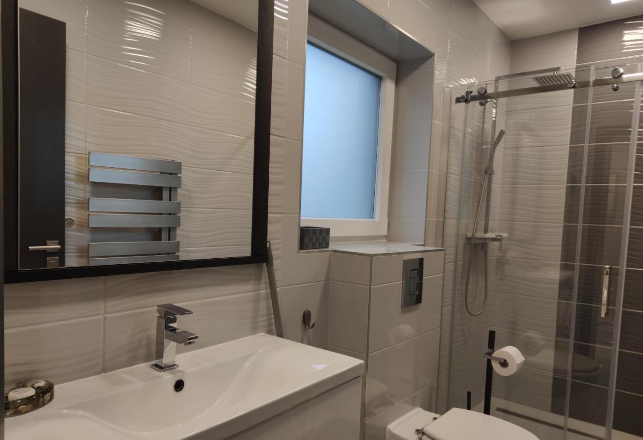 Aqua Solar Apartmanhaz Miskolc Bagian luar foto