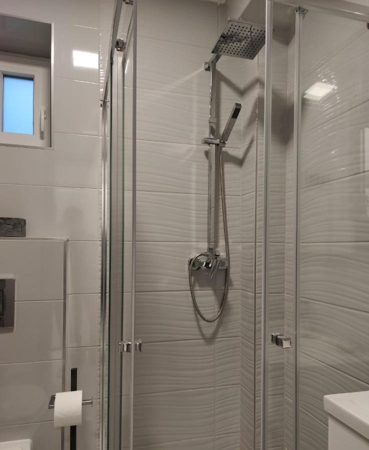 Aqua Solar Apartmanhaz Miskolc Bagian luar foto