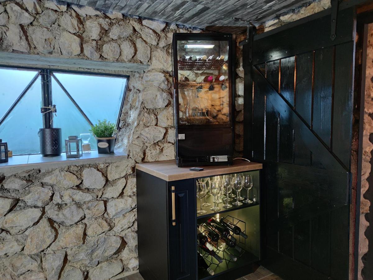 Aqua Solar Apartmanhaz Miskolc Bagian luar foto