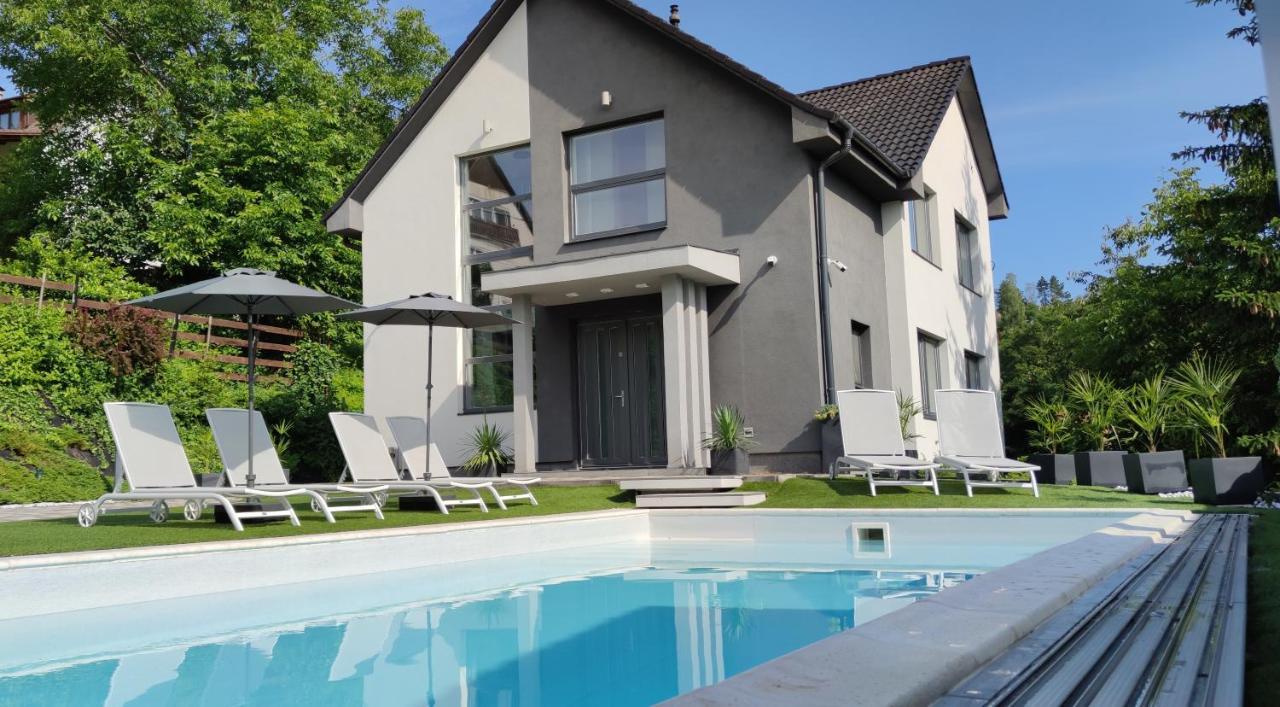 Aqua Solar Apartmanhaz Miskolc Bagian luar foto